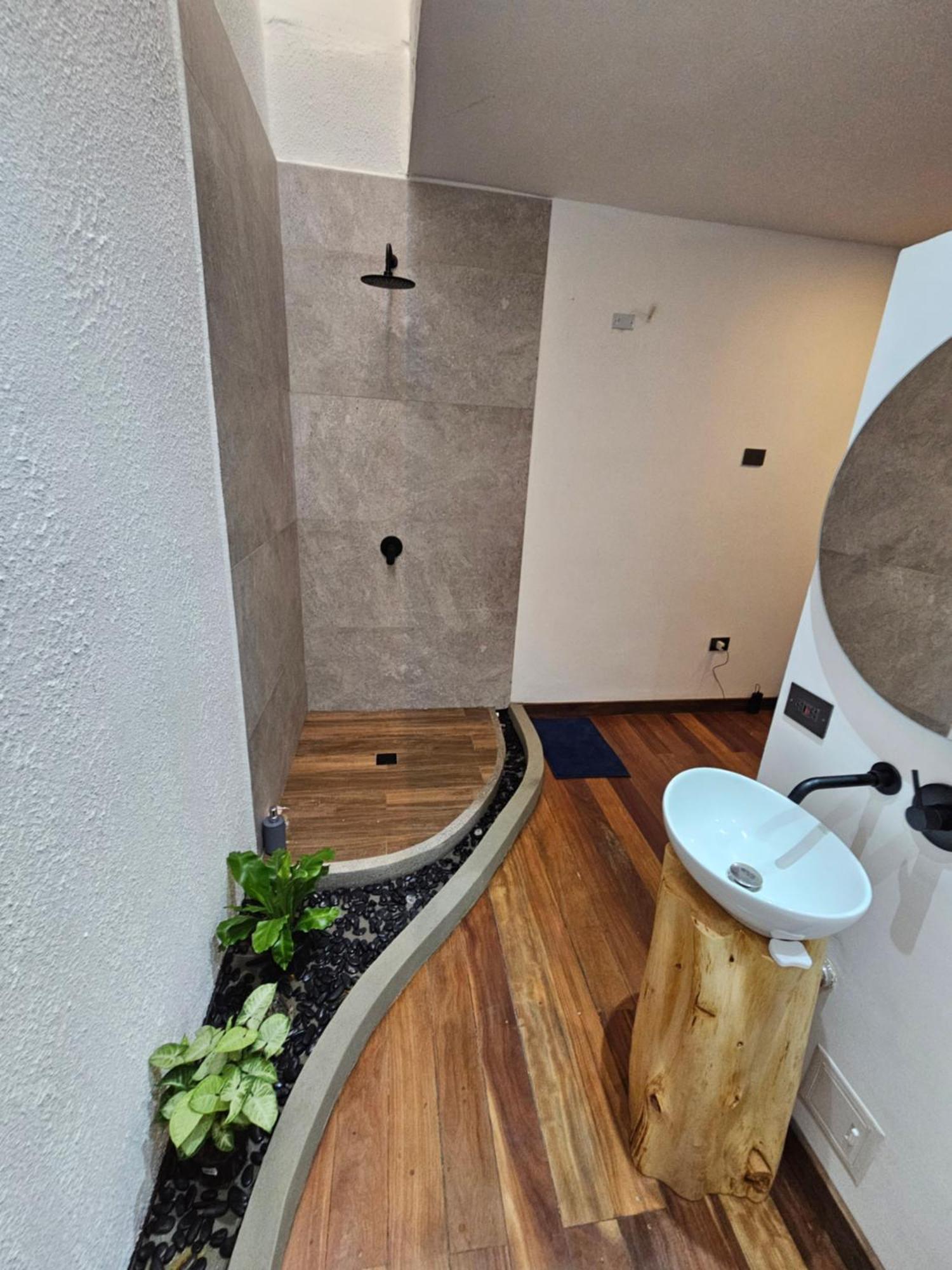 Casa Alba Hotel Кали Екстериор снимка